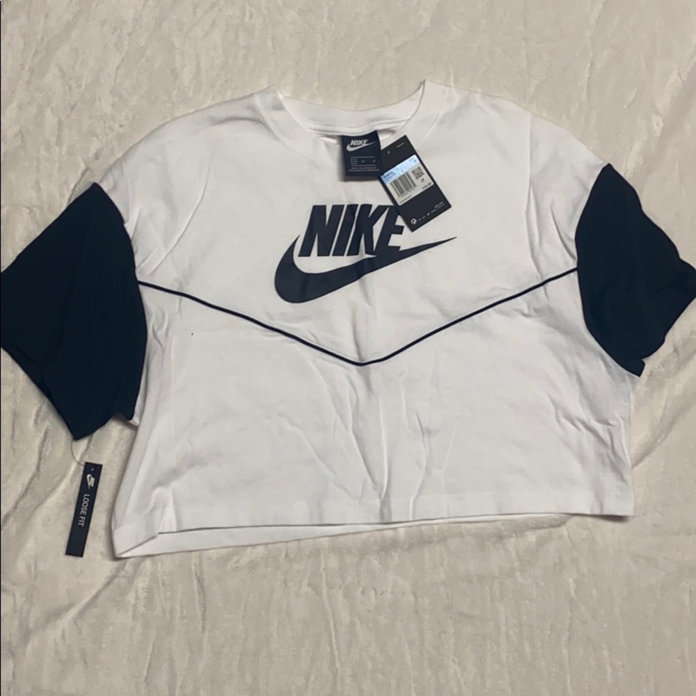 NIKE Crop M